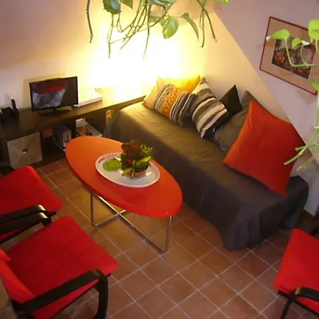 Break In City Appartement